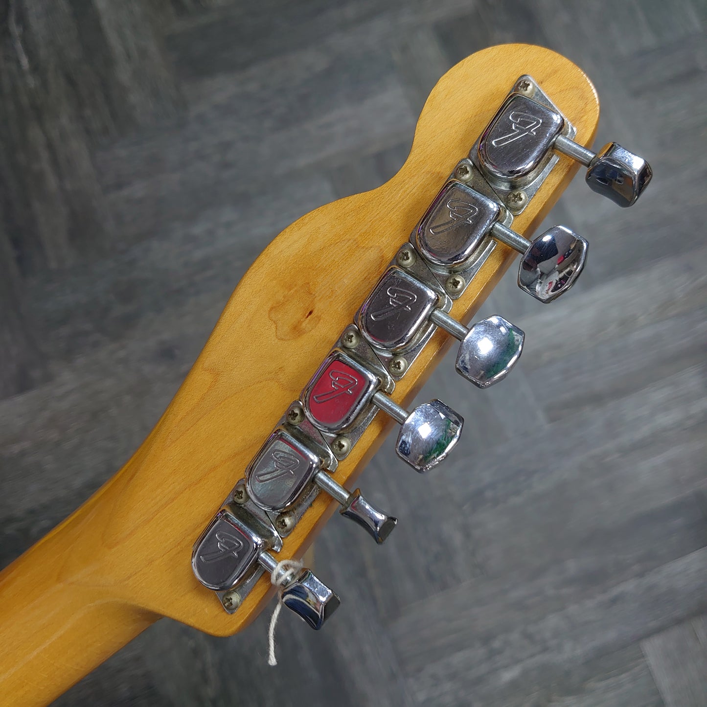 Fender Telecaster Maple Cap ~ Blonde [1968]